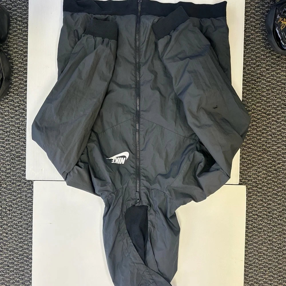 Nike Black and Gray Kids Hoodie - Picture 1 of 4